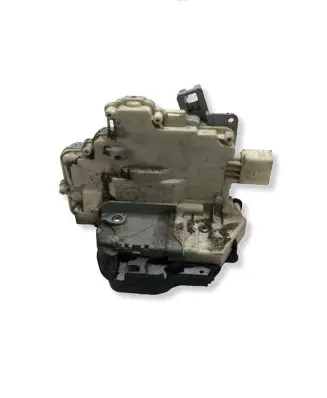 Audi A4 S4 B7 8E 8H Front door lock 8E1837016AA