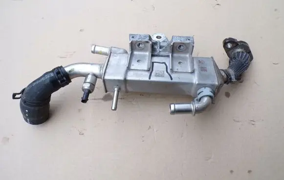 EGR valve cooler