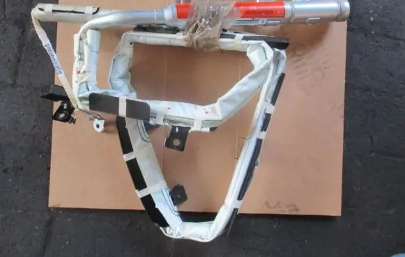 Mazda 3 I Steering wheel airbag