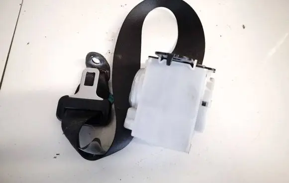 Mitsubishi Lancer Rear seatbelt tkab0n679 tk-ab0-n679