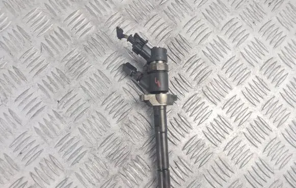 Peugeot 206 Fuel injector 328480