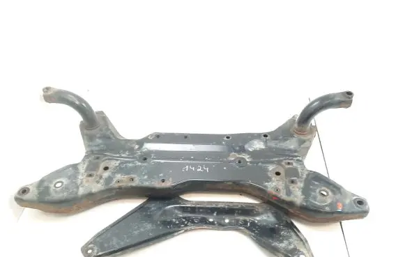 Mitsubishi Lancer VIII Front subframe