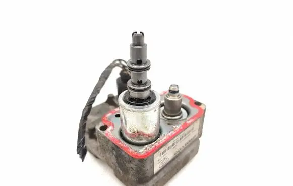 Land Rover Freelander 2 - LR2 Transfer box differential control unit 5WP33501 5WP3350105 HAP542