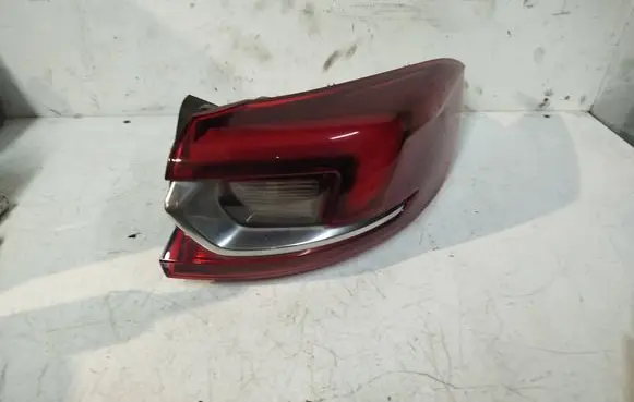 Opel Insignia B Rear/tail lights 39099123 R10020590203 20590203
