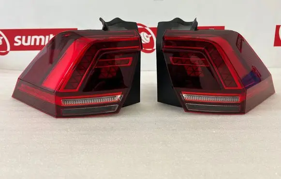 Volkswagen Tiguan Rear/tail lights 5NA945207F 2SD01252101 5NA945208F