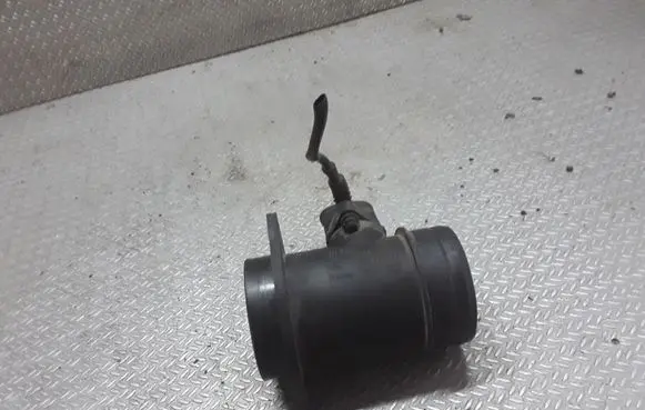 Audi A6 S6 C5 4B Mass air flow meter 0281002216 028906461