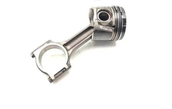 Renault Trafic II (X83) Piston with connecting rod M9R782