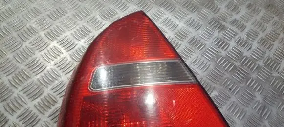 Mitsubishi Carisma Rear/tail lights
