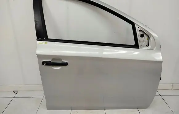 Hyundai i20 (PB PBT) Front door 