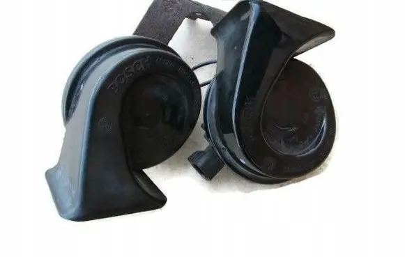 Jeep Cherokee III KJ Horn signal