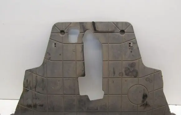 Jeep Renegade Engine splash shield/under tray 519547650