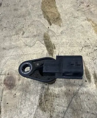 Nissan NV400 Camshaft position sensor 237318108R