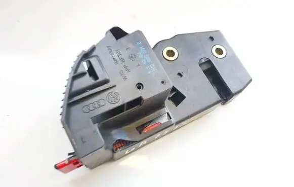Volkswagen Golf V Seat back rest lock catch 1k0885881e