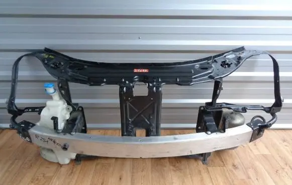 Mercedes-Benz R W251 Top upper radiator support slam panel 