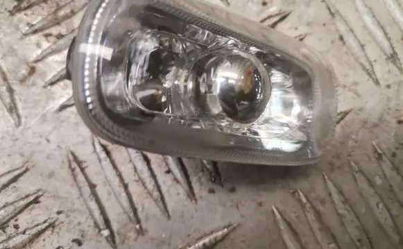 Audi A6 S6 C6 4F Front fender indicator light 8e0959127