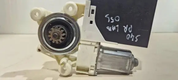 Volvo S40 Front door window regulator motor 30710157 994582105 010407165115