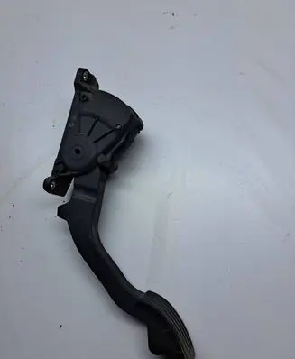 Ford Focus C-MAX Accelerator pedal position sensor 3M519F836 220304 010634
