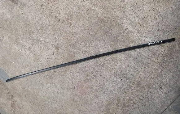Roof trim bar molding cover