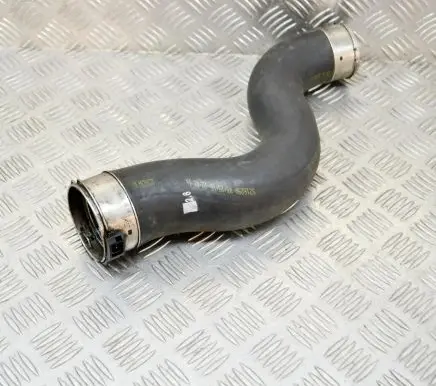 BMW 5 F10 F11 Intercooler hose/pipe 8571896