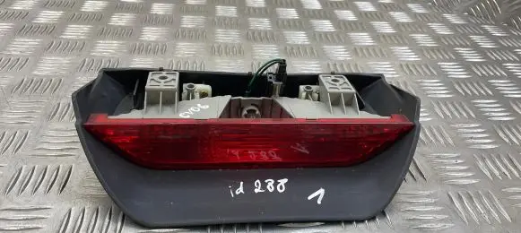Hyundai Getz Third/center stoplight