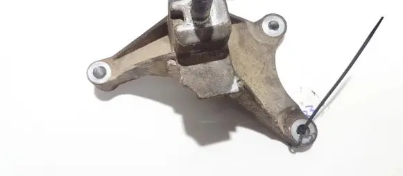 Ford Focus Engine mounting bracket 98ab7m125af 98ab-7m125-af