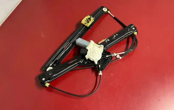 BMW X5 F15 Front door window regulator with motor 7322748