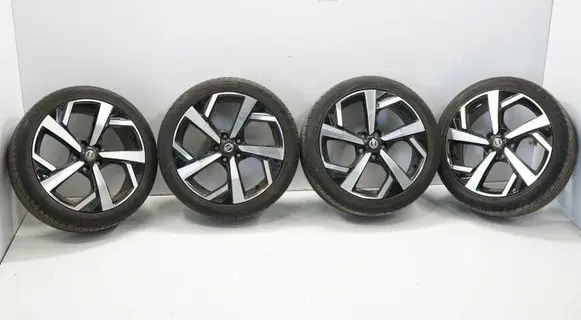 Nissan Qashqai R19 alloy rim 240626HV05A HV05A