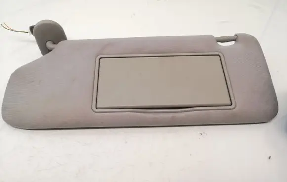 Toyota Avensis T250 Sun visor