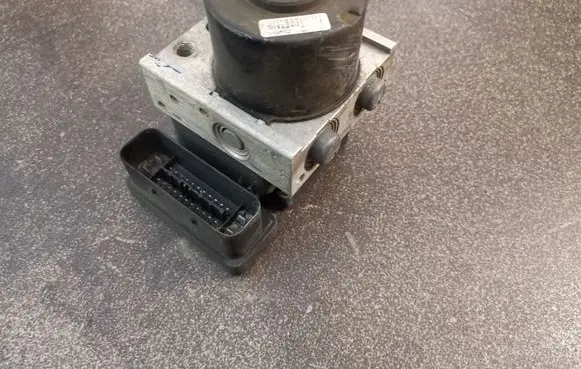 Ford Focus C-MAX ABS Pump 3M512M110GA