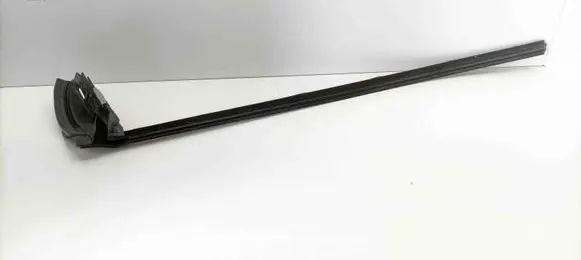 Mercedes-Benz SL R230 Door glass trim A2307200224