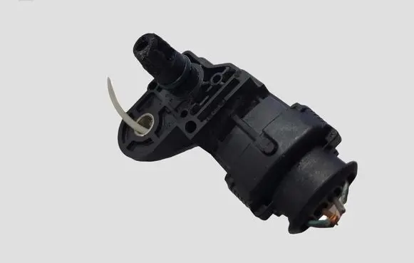 Opel Insignia A Exhaust gas pressure sensor 0281006077 55568175