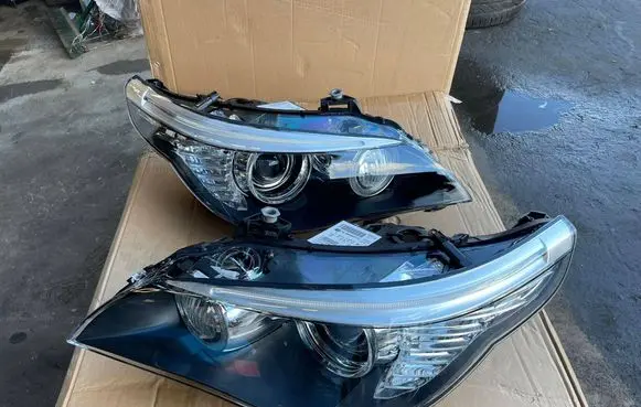 BMW 5 E60 E61 Headlights/headlamps set 1EL00945001 1EL00945002 704569208