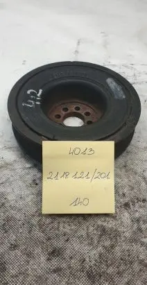 Audi A8 S8 D3 4E Crankshaft pulley 2118087201