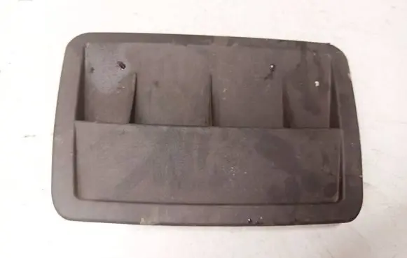 Mercedes-Benz E W211 Other interior part A2118310336