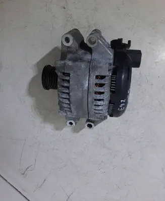 BMW 3 E92 E93 Generator/alternator 1042106051 7591532 14V170A