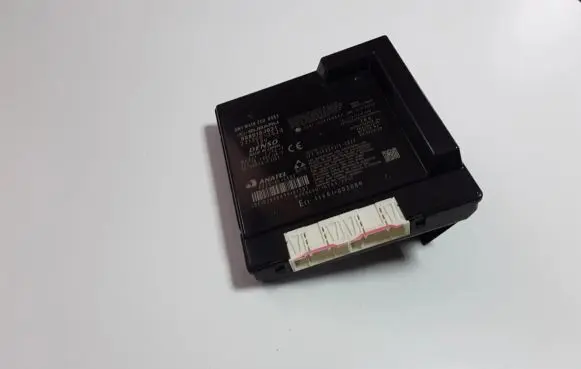 Subaru Forester SK Door central lock control unit/module 88801SJ021