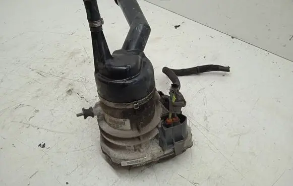 Citroen C4 I Picasso Power steering pump 9684252580