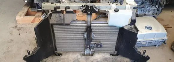 Nissan Leaf I (ZE0) A/C cooling radiator (condenser)