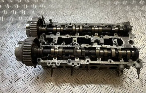 Ford Focus Engine head BM5G-6090-EB