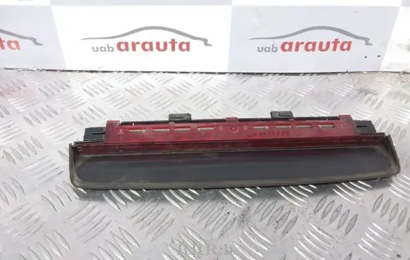 BMW M5 Third/center stoplight 63257230799 7230799 63257230801