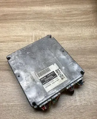 Toyota Prius (XW20) Engine control unit/module ECU 8966128850 1758005102