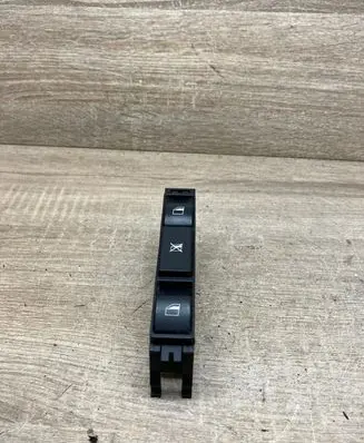 BMW 3 E46 Electric window control switch 6902184