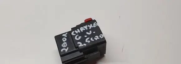 Chrysler Grand Voyager IV Other relay 04707900AA