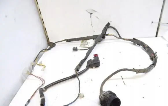 Opel Corsa C Front door wiring loom/harness boot 09165426