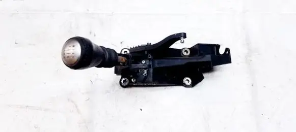 Nissan Qashqai Gear shifter/selector 112102087
