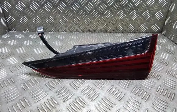 Lexus ES 250 - 300 - 330 Tailgate rear/tail lights 33253