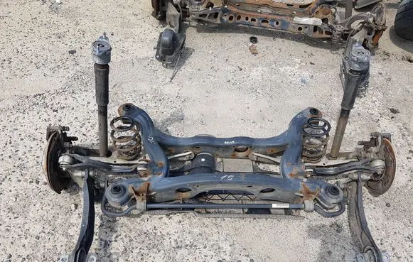 Mercedes-Benz A W176 Rear axle beam II2463506000II 2463506000