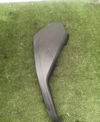 Mercedes-Benz GL X166 Seat trim A1669102104 1067593X USF7212