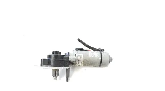 Toyota C-HR I Seat adjustment motor 0130002647