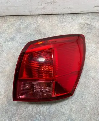 Nissan Qashqai Rear/tail lights 89071062